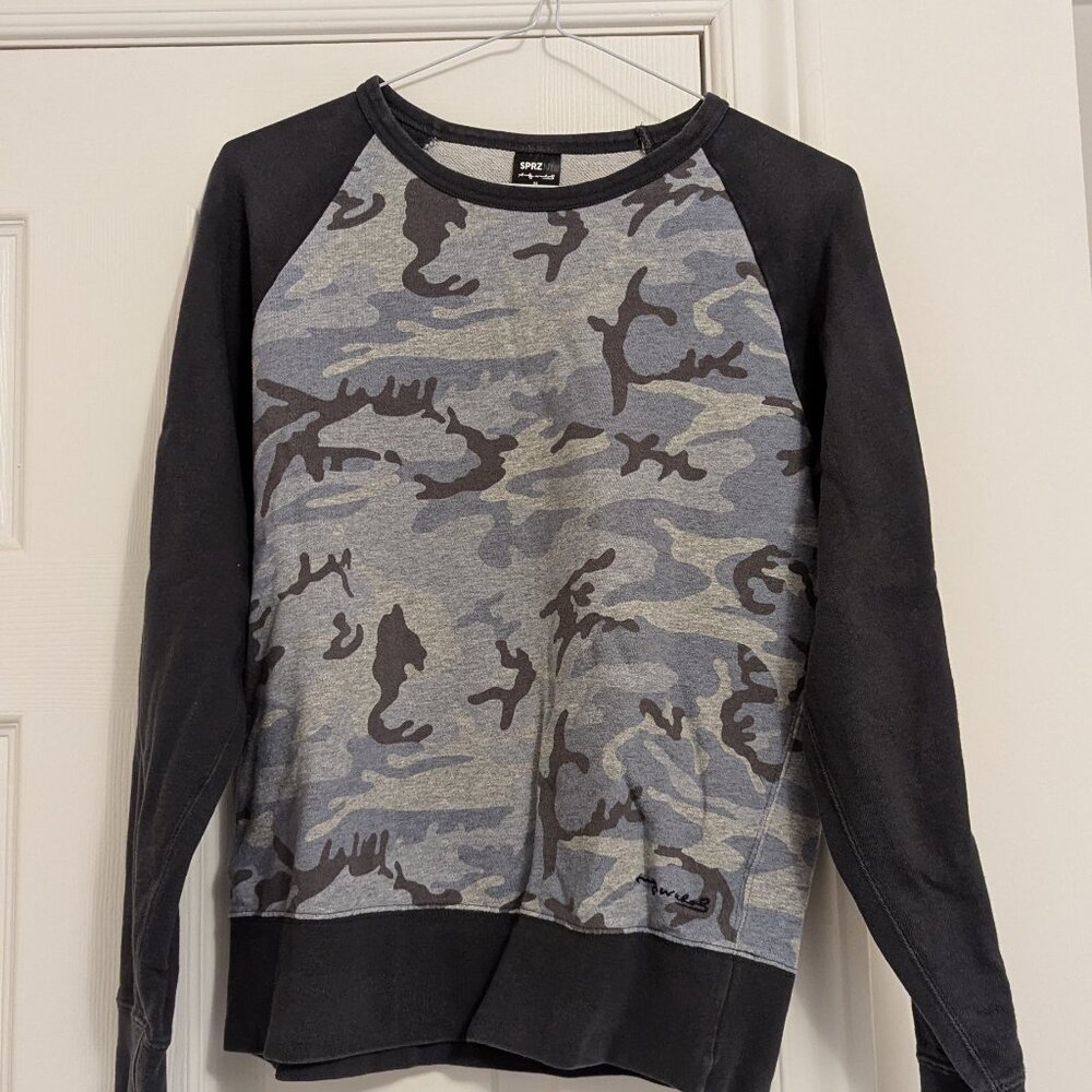 ANDY WARHOL x UNIQLO 'Camouflage' SPRZ NY Art Sweatshirt Men's Camo (XS)
